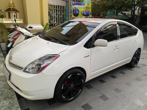 រថយន្តសម្រាប់ជួល Toyota Prius 2009 Daily, Weekly, Monthly, Yearly