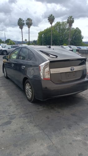 ✅Toyota Prius 012 Advanced Plug ln Option 5 សុីនម៉ាជុំ😘
