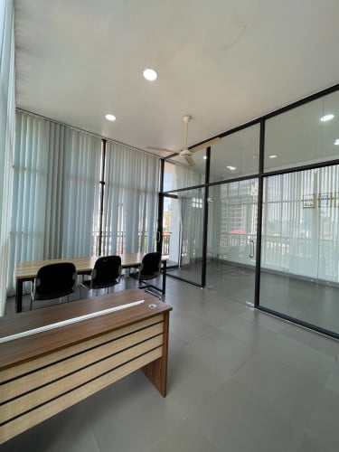 🏢 OFFICE SPACE FOR RENT – 6TH FLOOR