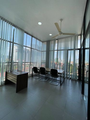 ๐ข OFFICE SPACE FOR RENT โ 6TH FLOOR