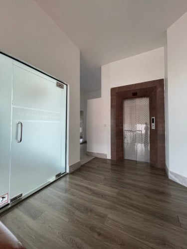 ๐ข OFFICE SPACE FOR RENT โ 6TH FLOOR