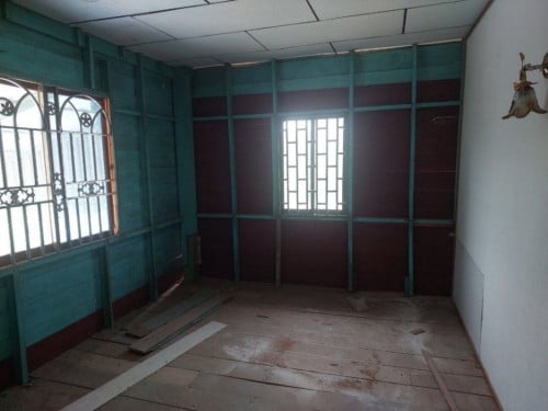 🏦House Available for Urgent Sale at a Special Price (Negotiable).