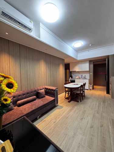 2 Bedroom corner for Rent (Vue Aston ) 850$