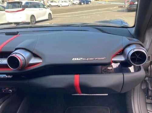2018 Ferrari 812 Superfast 6.5 V12