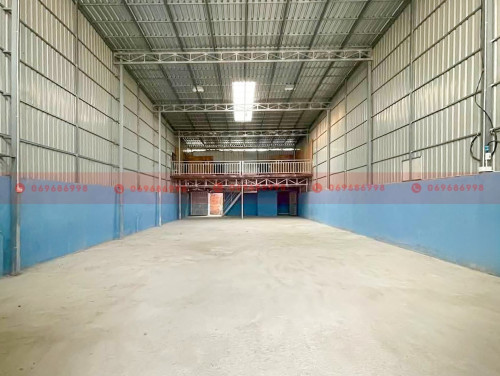 300 Sqm Warehouse For Lease On A Sub-Road In Samraong Kraom Area