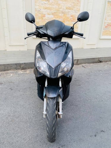 AIRBLADE (450$) Japan 2010 109cc have id card