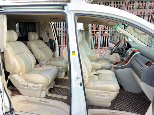 Alphard 2004  (V6) For selll