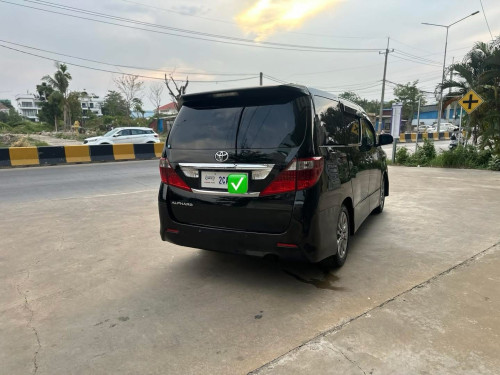 Alphard 2010 Up 2017 Full បេីកដំបូល កៅឣីម៉ាស្សារ ហ្គាសហេីយ