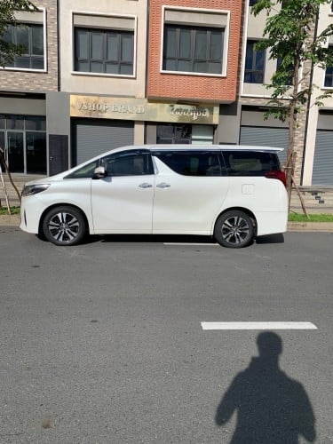 Alphard 2018 V6 សំរាប់លក់