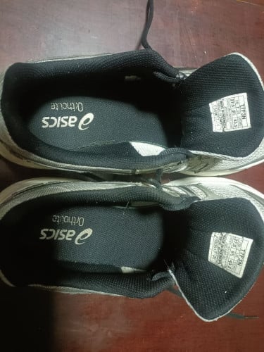 ASICS men's EXCITE 5 gel US 9.5  EU 43.5