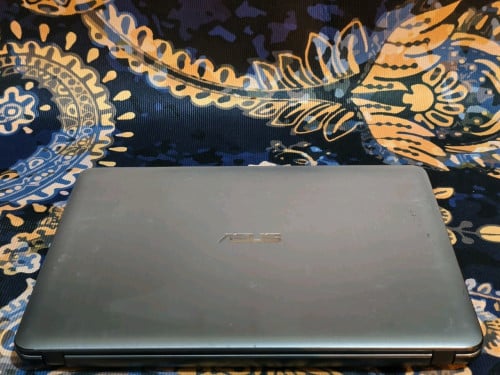 Asus VivoBook