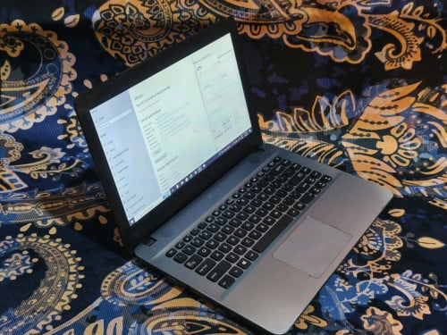 Asus VivoBook