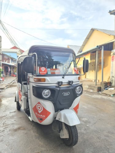 Bajaj RE 2025 ១ទឹកស្អាត 99% គីឡូតិច តម្លៃ 2950 ចរចា