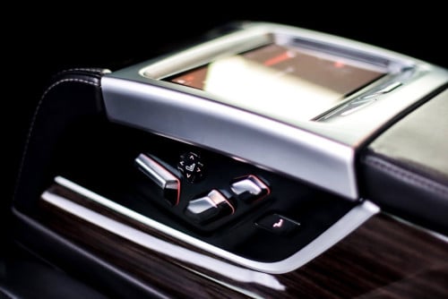 BMW 740Li ឆ្នាំ 2020