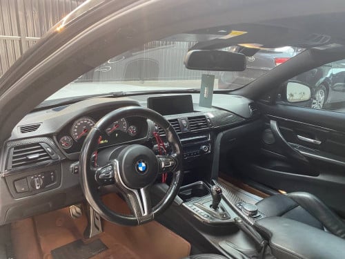 BMW F82 M4 2015