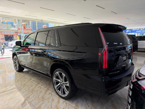 Cadillac Escalade ESV Sport platinum 2026