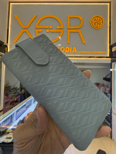 Case Vertu