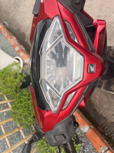 Click 017 Red ប្រញាប់ ទីតាំងកំពង់សោម