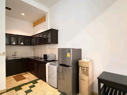 Colonial House | Large Space | Natural Light