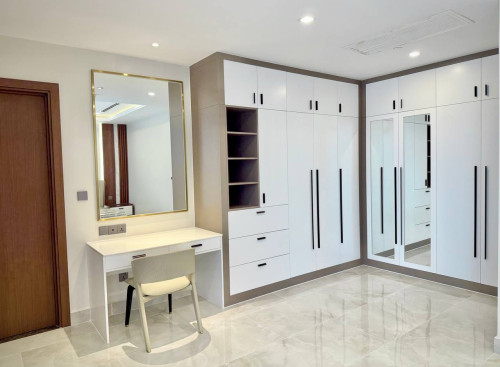Condo 3 Bedroom Rent 3800$