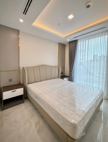 Condo 3 Bedroom Rent 3800$