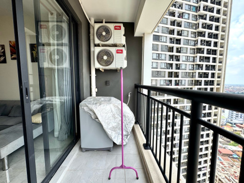 Condo pinnacle 1bedroom for rent