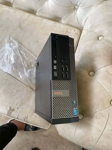 Dell Optiplex 9020 មានច្រើនគ្រាប់