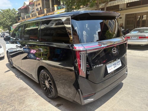 GAC GN8  គីឡូ9000ទិញខែ8.25ថ្មីដូចបកកេះម្ចាស់ផ្ទាល់