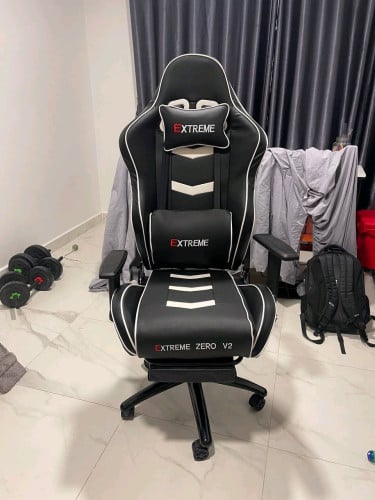 Gaming chair