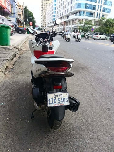 Honda pcx150cc 2018 ស្មាតឃី