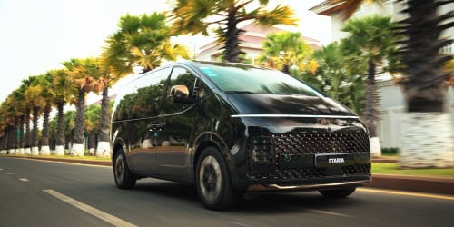 Hyundai Staria  VIP