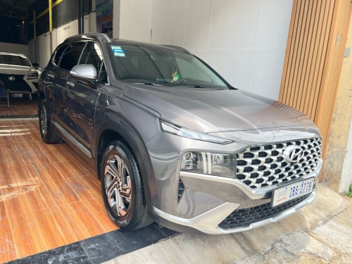 Hyundia Santafe full option year 2022