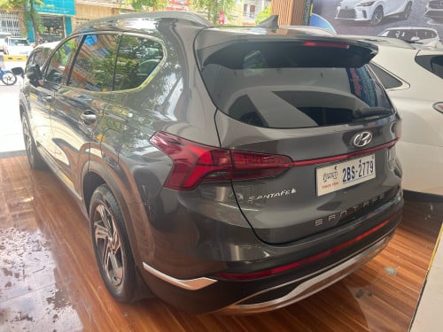 Hyundia Santafe full option year 2022