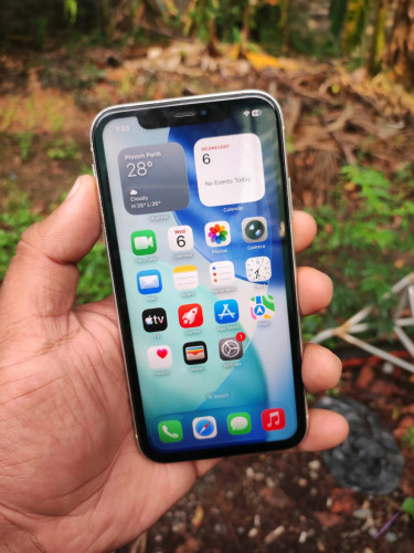 Iphone 11 លក់ធូៗ