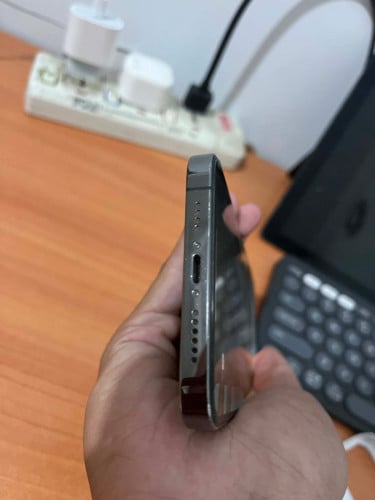 Iphone 12 pro max 210$ ដាច់