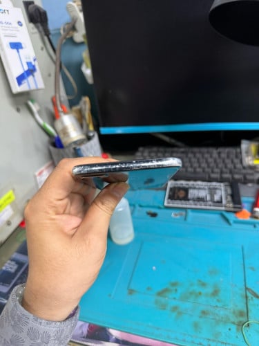 iPhone 7Plus bypass Sim+Wifi