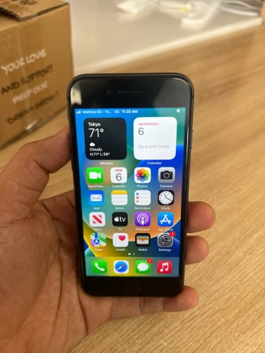 iPhone 8