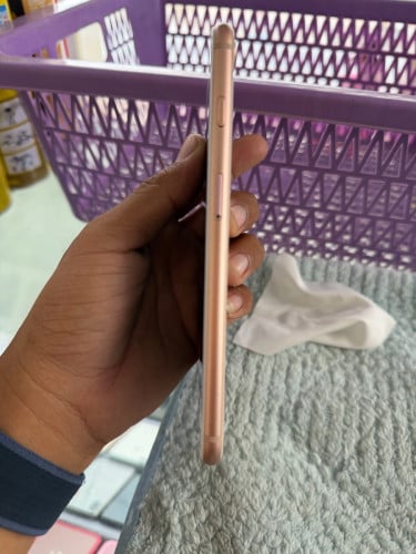 IPhone 8 Plus 256GB អត់ជាប់អីទាំងអស់