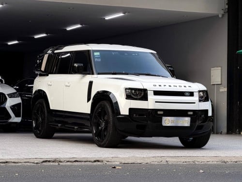 Land Rover Defender D240