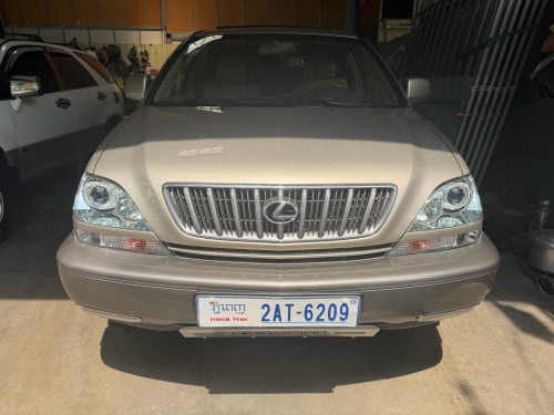 Lexus rx300