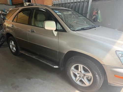 Lexus rx300
