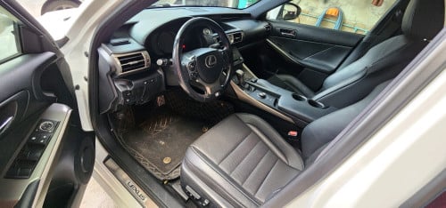 Lexus  IS200T 016 F Sport 28500