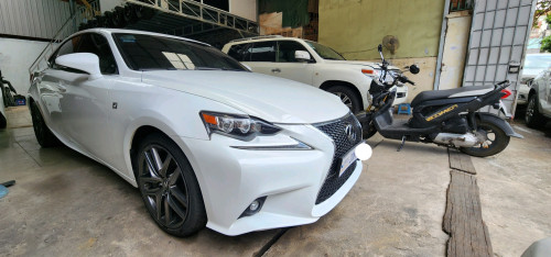 Lexus  IS200T 016 F Sport 28500