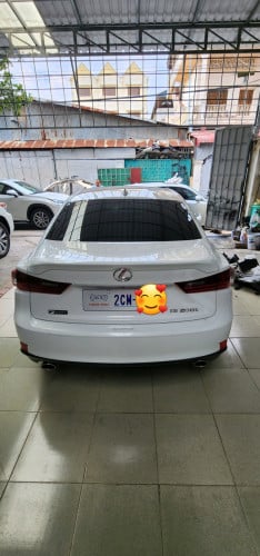 Lexus  IS200T 016 F Sport 28500