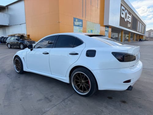 LEXUS IS250 full