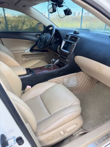 LEXUS IS250 full
