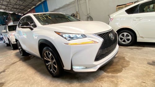 LEXUS NX 200T F-SPORT 017