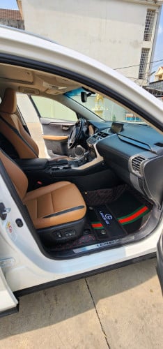 LEXUS NX200T  015 P1 31500