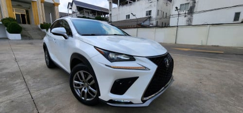 LEXUS NX200T  015 P1 31500