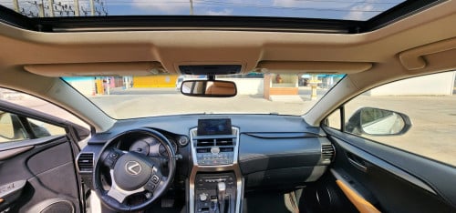 LEXUS NX200T  015 P1 31500
